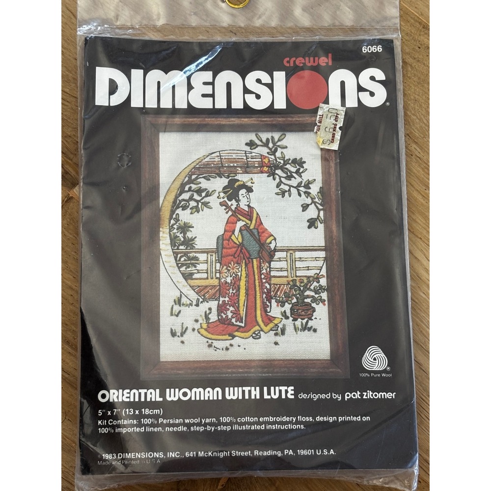 Vintage‎ Dimensions Crewel embroidery Kit Oriental Woman with Lute Zitomer 6066